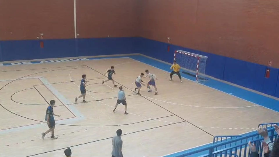 IKER CUTILLAS